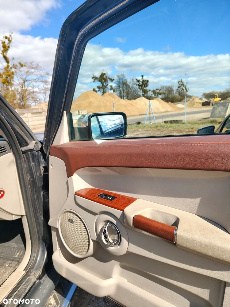 Jeep Commander 3.0 CRD DPF Automatik Limited - 17