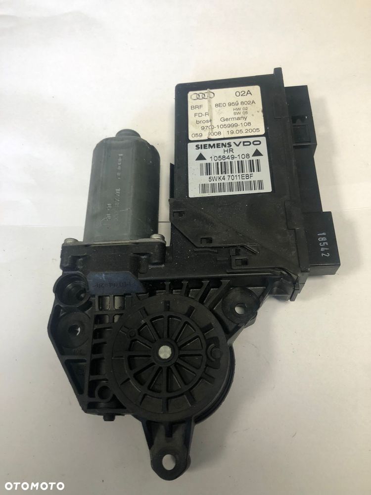 Silniczek Szyby Prawy Tył Audi A4 B7 8E0959802A.