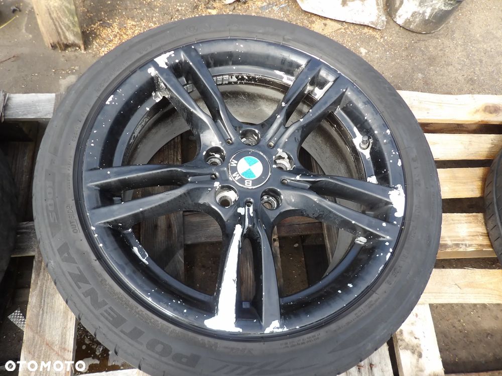 BMW - F30,F31,F32,E90 - KOMPLET ALUMINIWYCH FELG - M PAKIET - 8jX18H2  IS34 - 8,5jX18H2  IS47 - 7845880  7845881 - 3