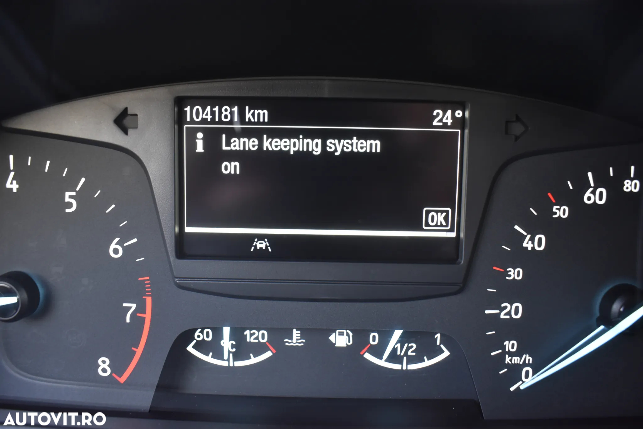 Ford Fiesta 1.0 EcoBoost Trend - 26