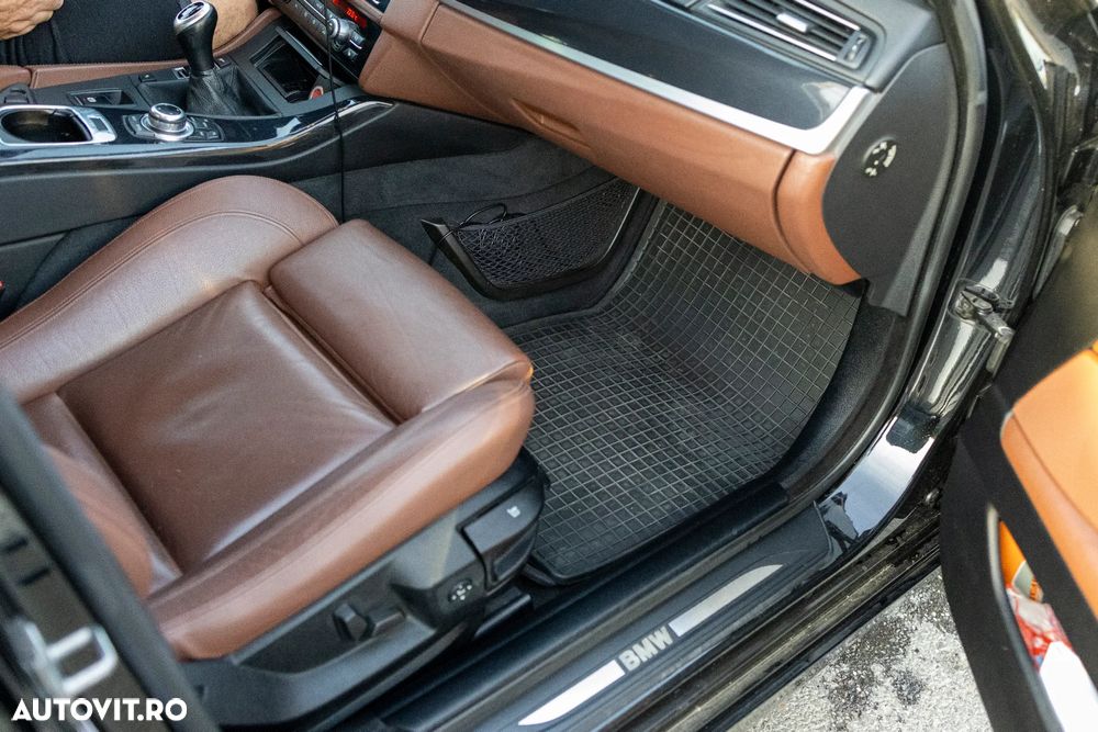 BMW Seria 5 520d Luxury Line - 12