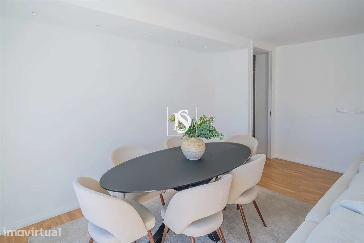 Apartamento T4 no Centro de Barcelos | Excelente Luminosidade - Grande imagem: 5/21
