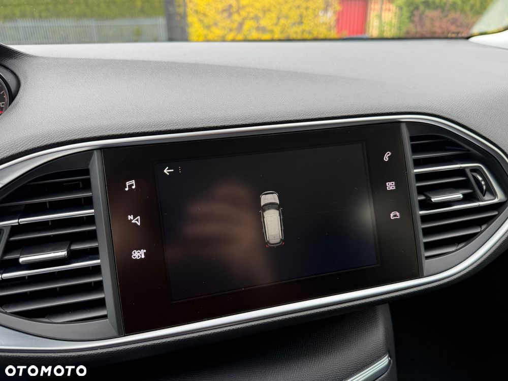 Peugeot 308 BlueHDi 120 Stop & Start Allure - 32