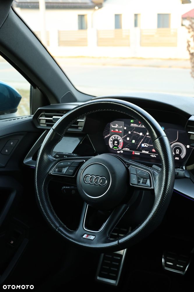 Audi A3 Sportback 1.4 TFSI e-tron Sport S tronic - 12