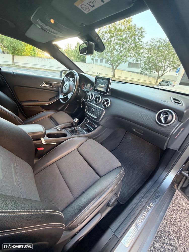 Mercedes-Benz A 160 d Style - 11