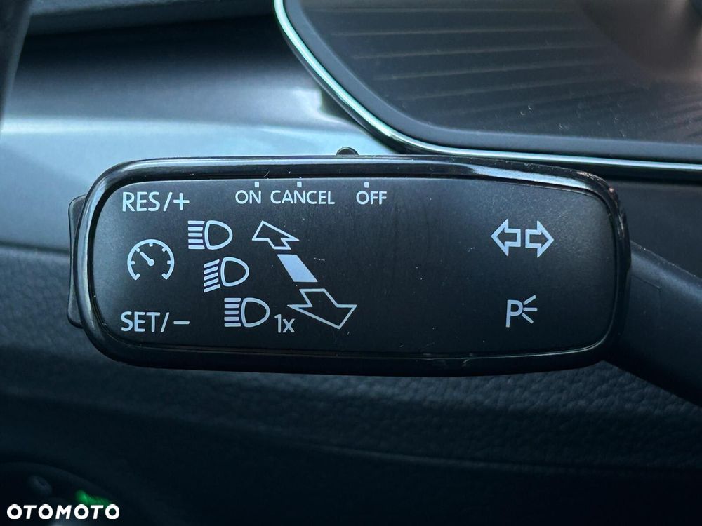 Skoda Superb 1.5 TSI Active DSG - 22