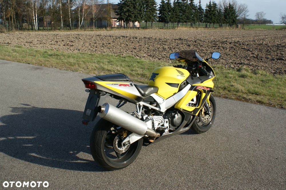 Honda CBR - 10