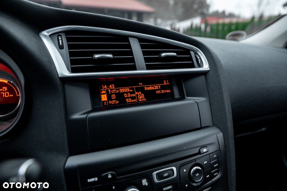 Citroën C4 VTi 120 Attraction - 29