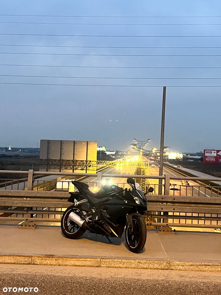 Yamaha R125 - 3