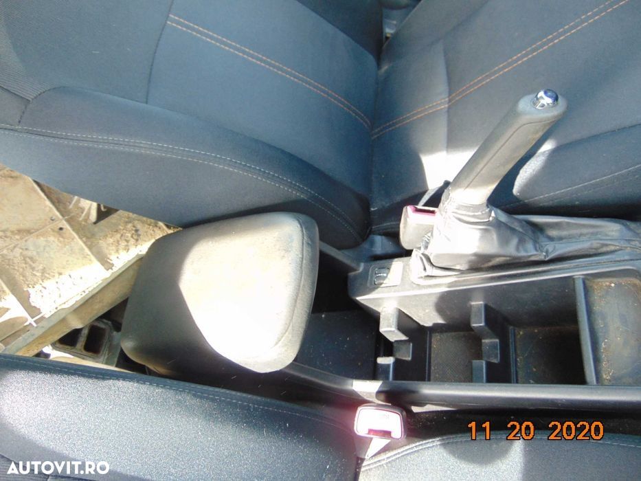 Cotiera Subaru Forester 2008-2013 cotiera scaune fata dezmembrez - 1