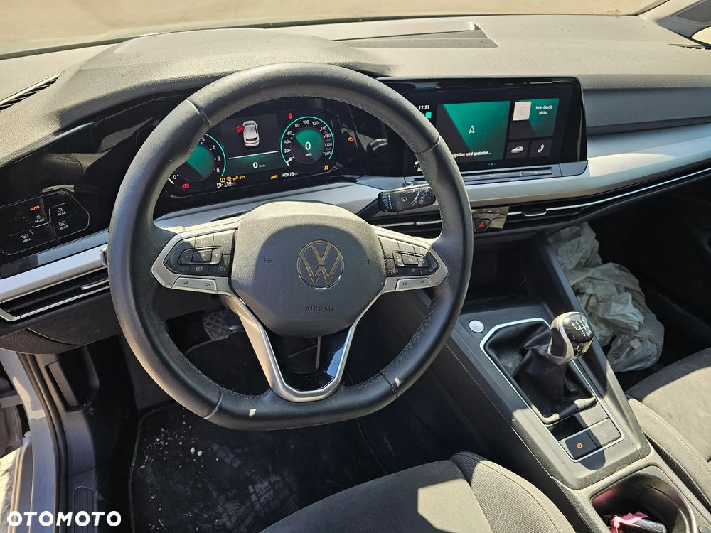 Volkswagen Golf - 19