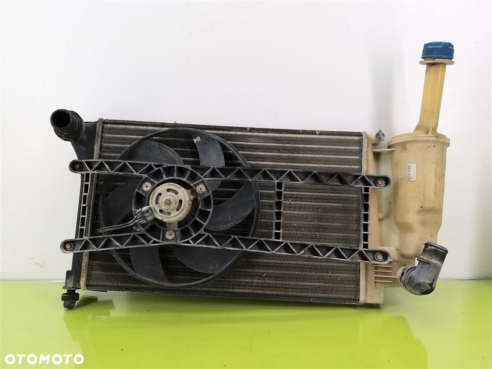 Chłodnica z wentylatorem Fiat Panda II 2003-2012 1,1 BENZYNA NT0717T661G - 2