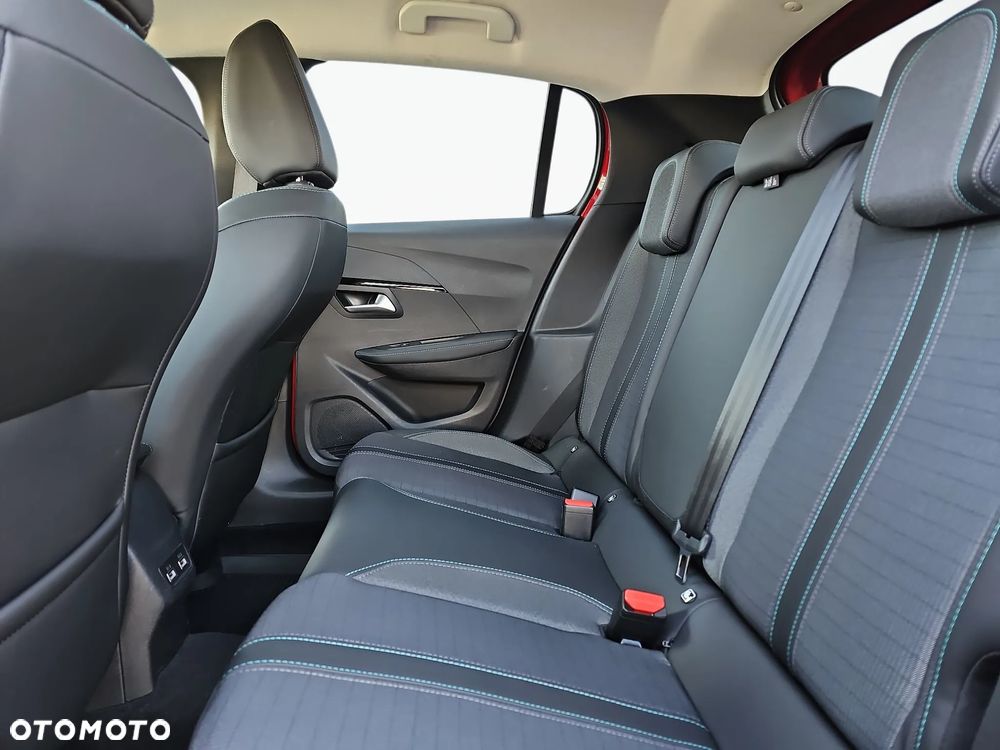 Peugeot 208 1.2 PureTech Allure S&S - 12
