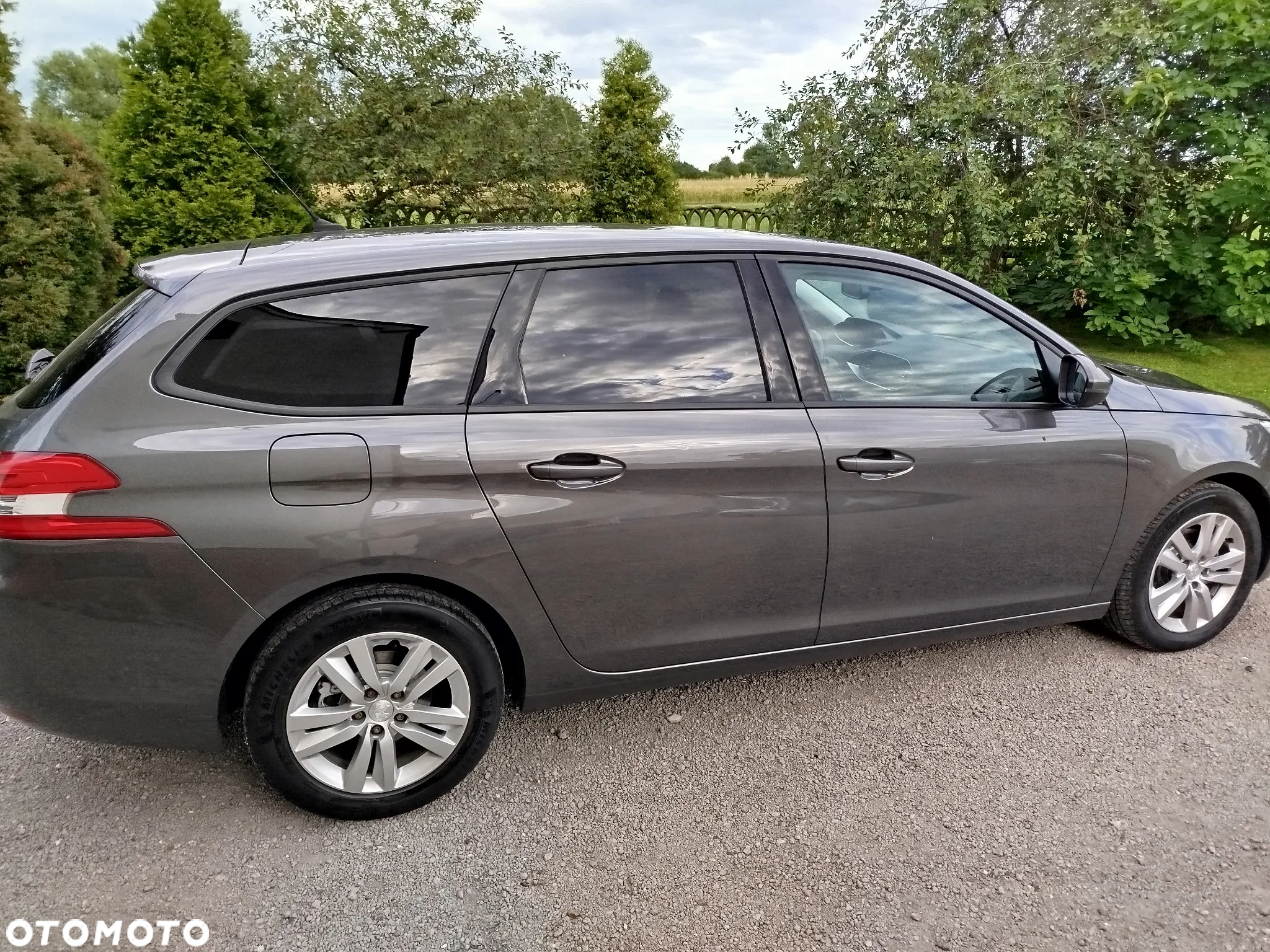 Peugeot 308 SW 1.5 BlueHDi Active S&S - 11