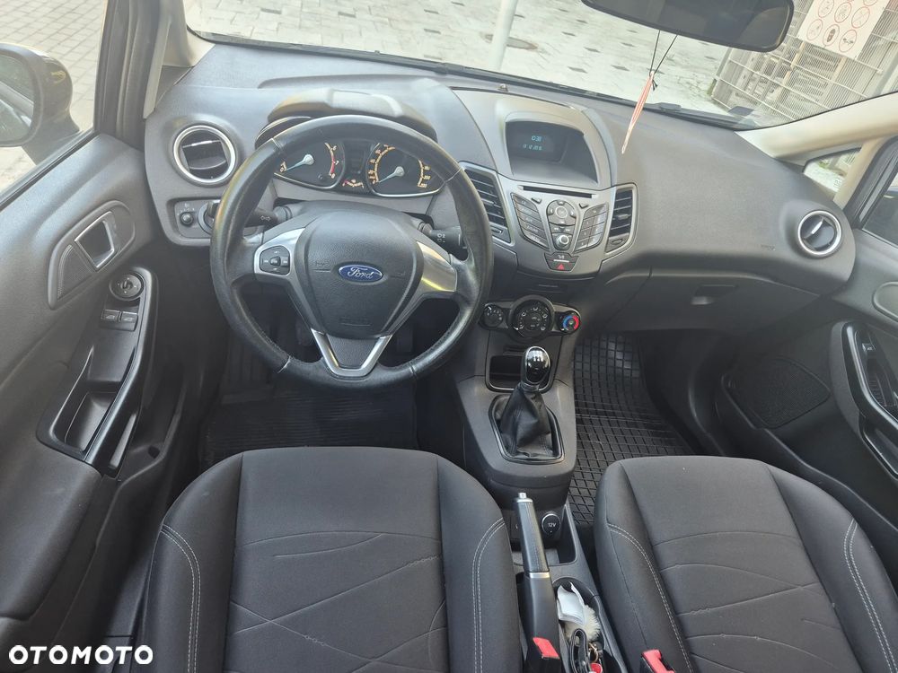 Ford Fiesta 1.25 Trend EU6 - 10