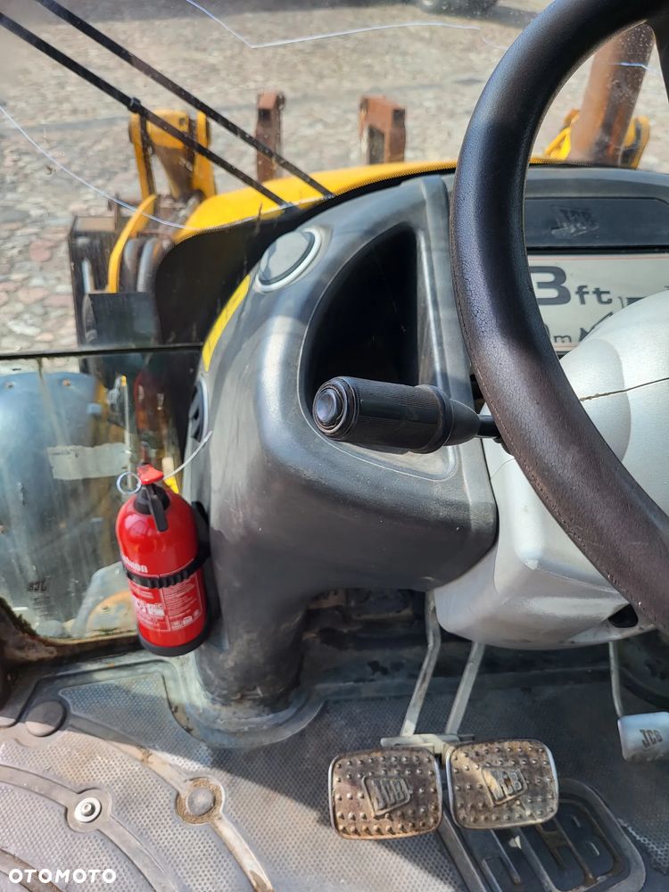 JCB 3CX - 11