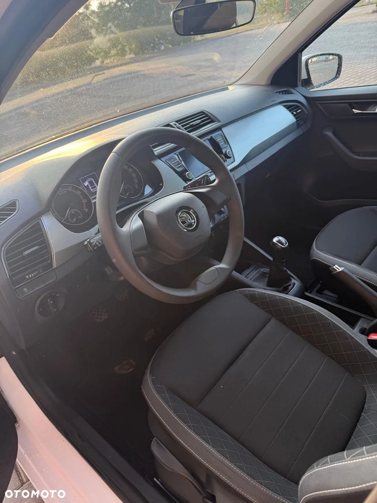 Skoda Fabia - 7