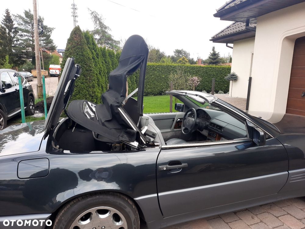 Mercedes-Benz SL - 10