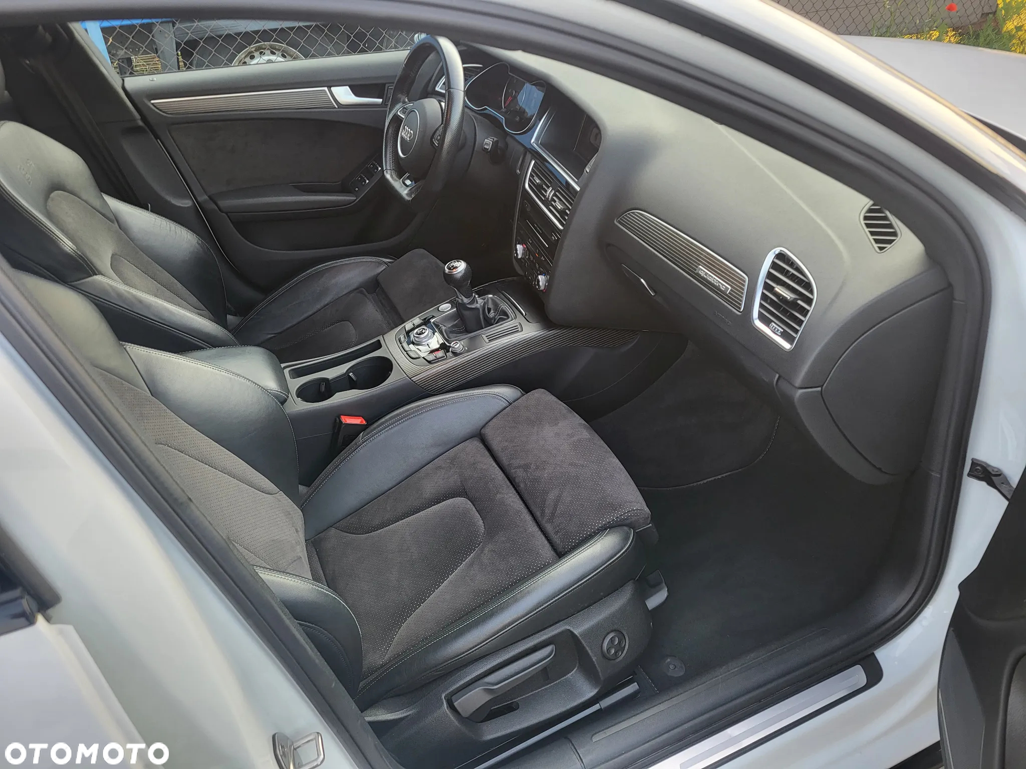 Audi A4 Avant 2.0 TDI DPF clean diesel quattro S line Sportpaket - 6