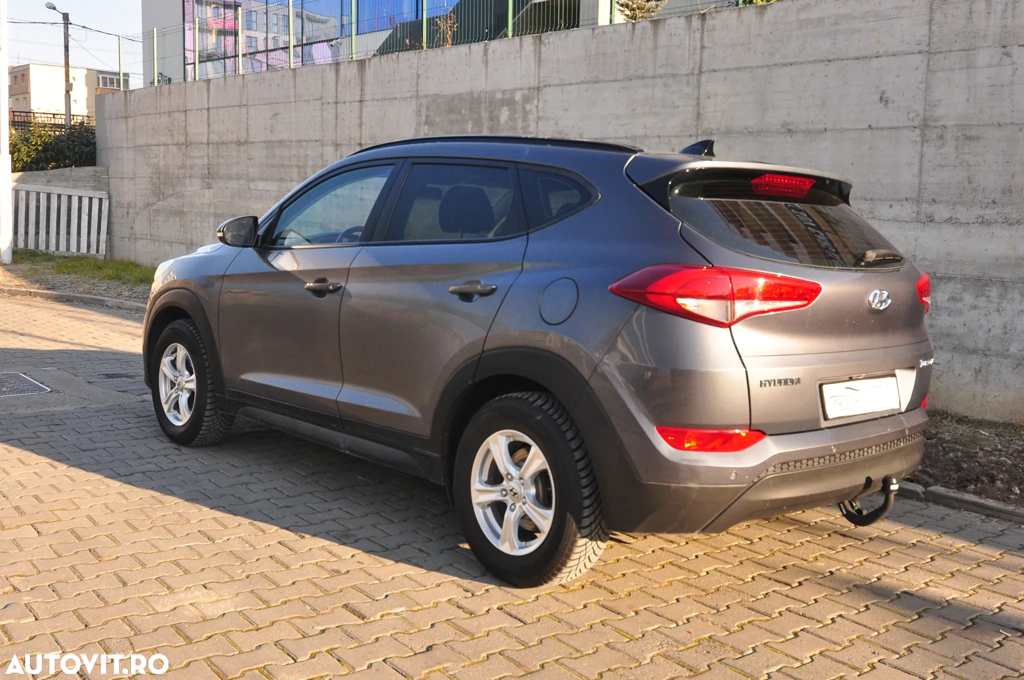 Hyundai Tucson blue 1.7 CRDi 2WD DCT Style - 3