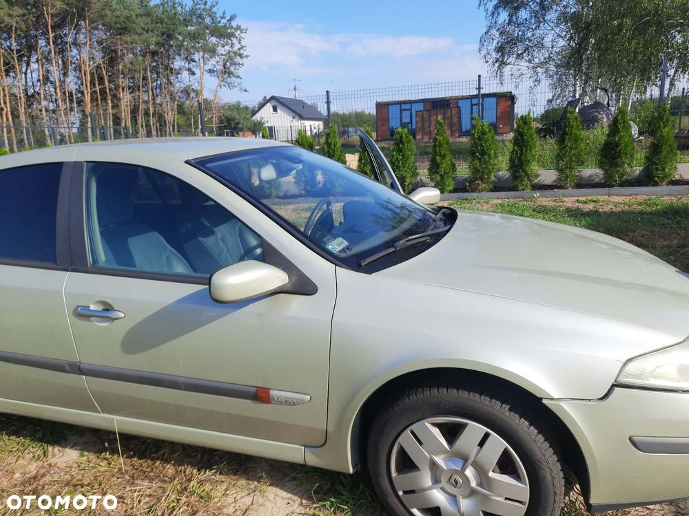 Renault Laguna 2002 photo 4