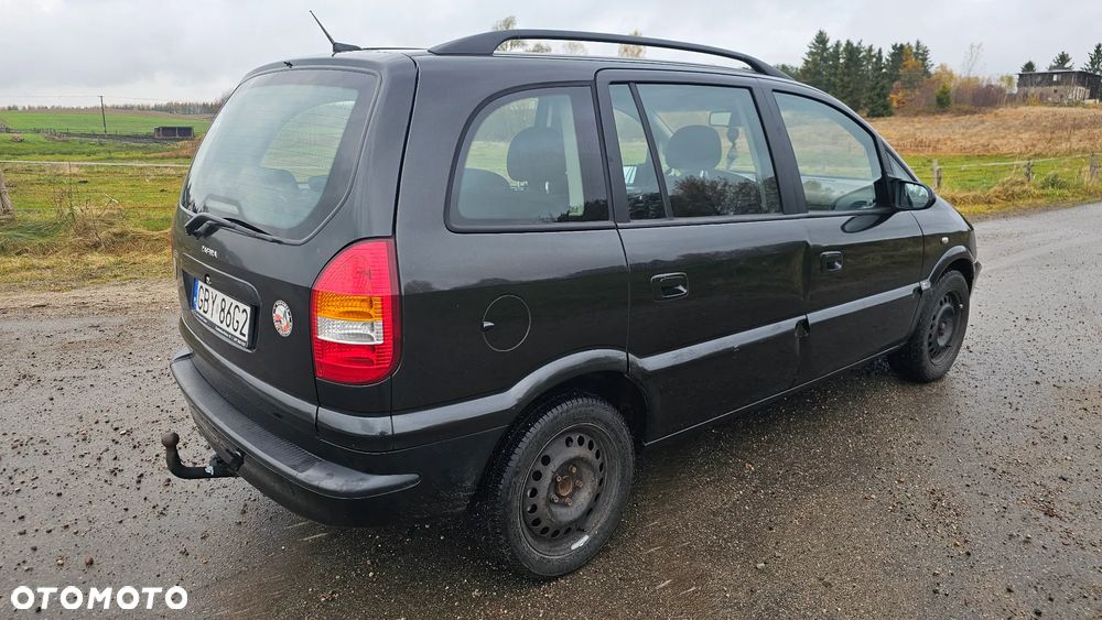 Opel Zafira 1.8 16V Comfort - 6