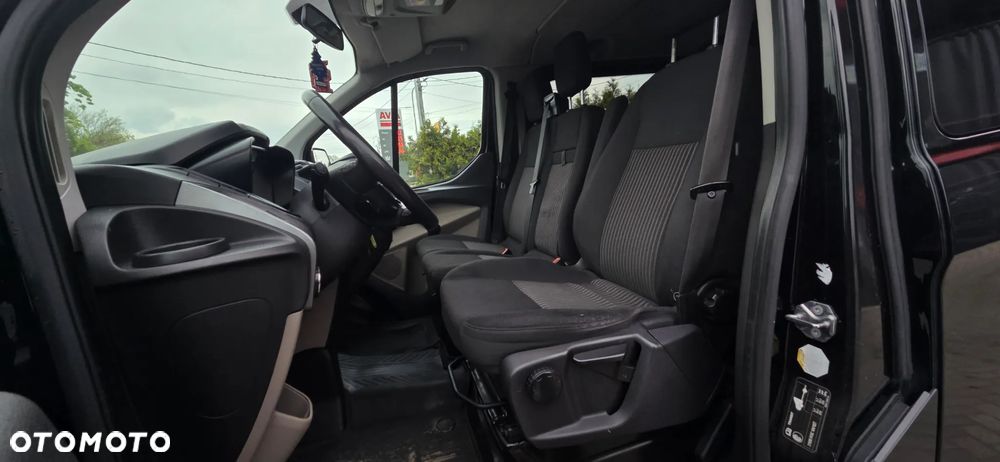 Ford TRANSIT CUSTOM - 26