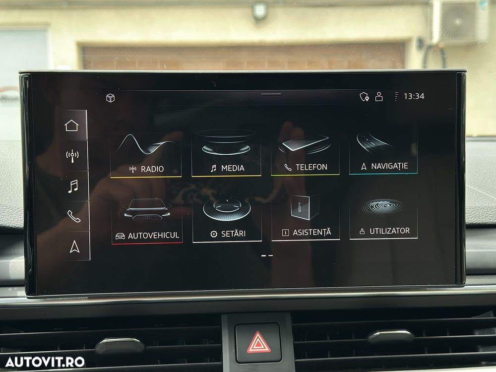 Audi A4 Avant 30 TDI S tronic - 30