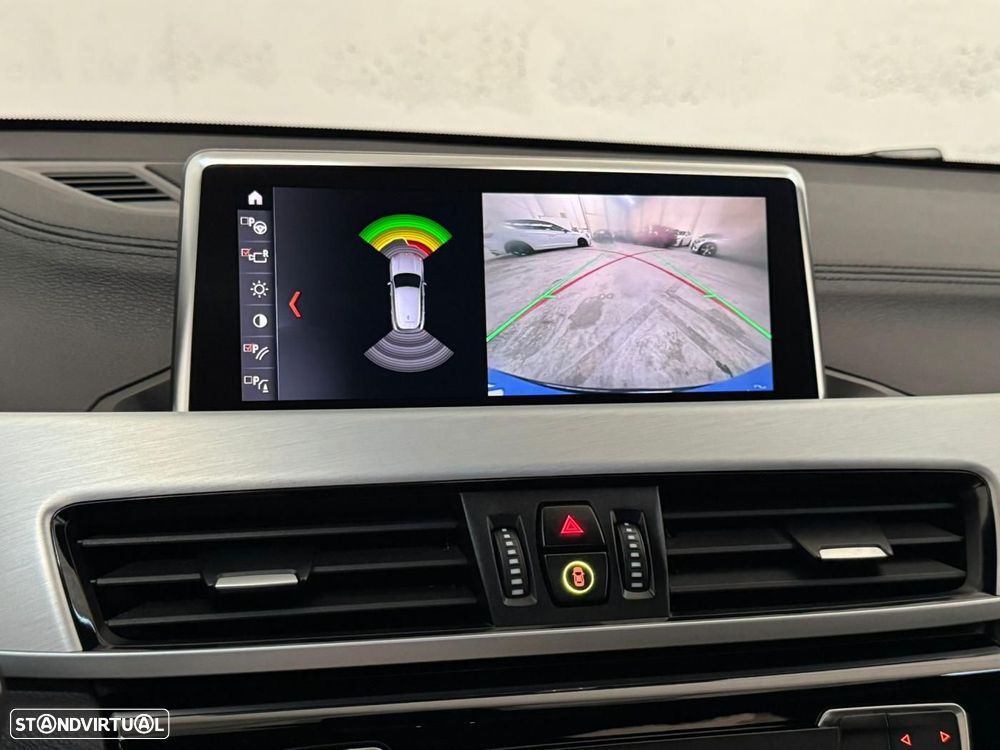 BMW X2 25 e xDrive Pack 50 anos M - 34