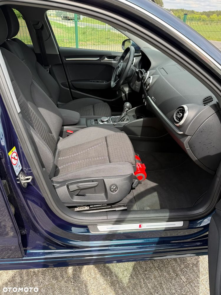 Audi A3 Sportback 1.5 TFSI Sport S tronic - 17