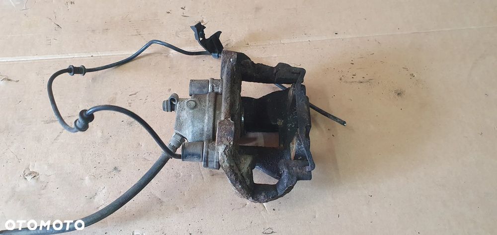 Zacisk hamulcowy prawy tył tylny prawy Mercedes E-Klasa W211 3.0 3.5 V6 - 5