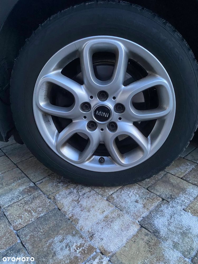 MINI Cooper Essential Trim - 25