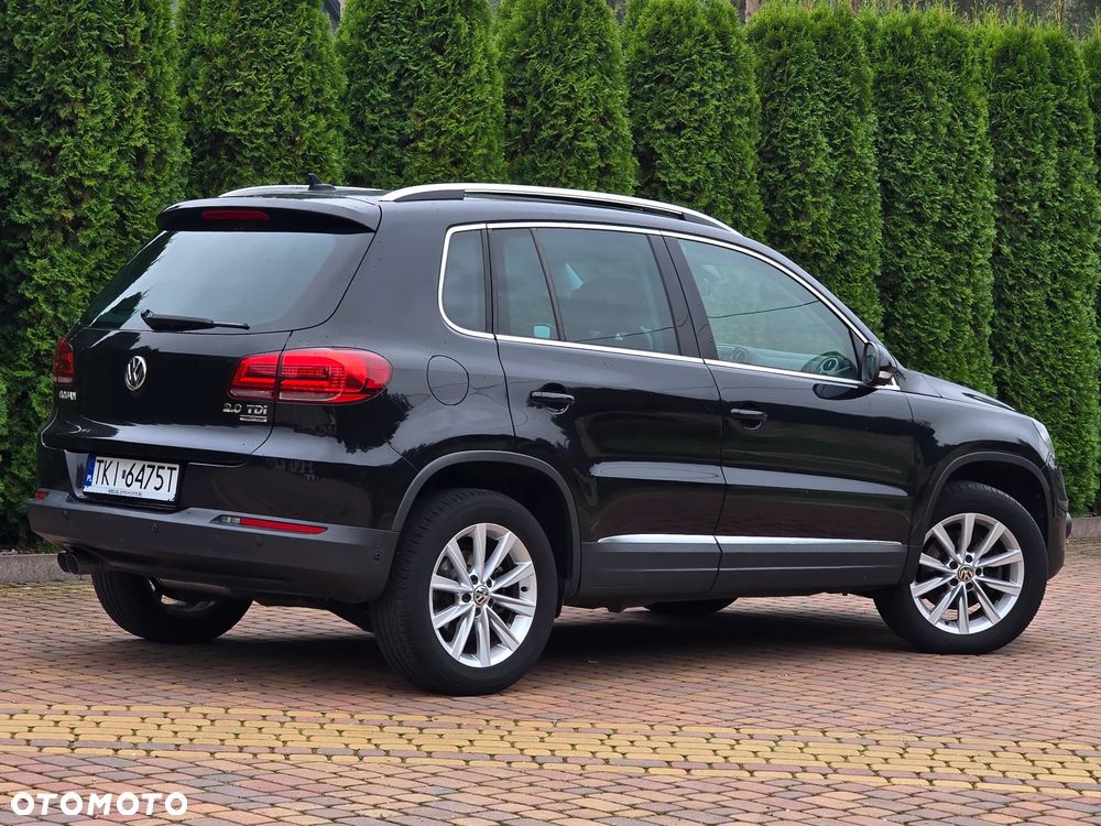 Volkswagen Tiguan 2.0 TDI 4Mot Perfectline R-Style DSG - 12