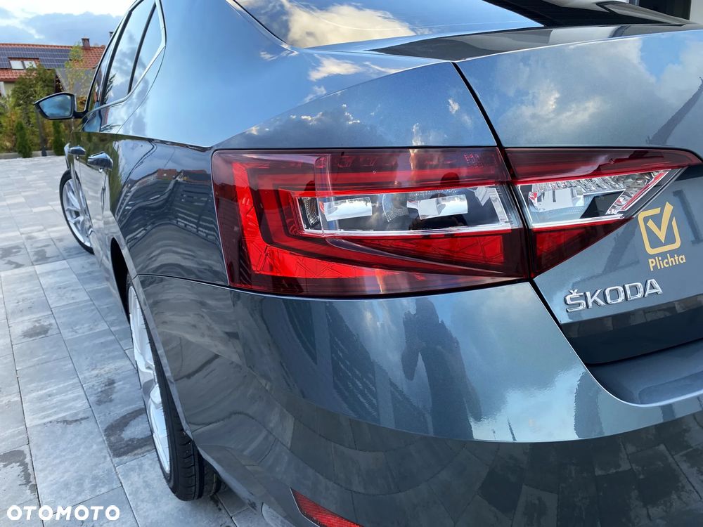 Skoda Superb 1.5 TSI ACT Style - 10