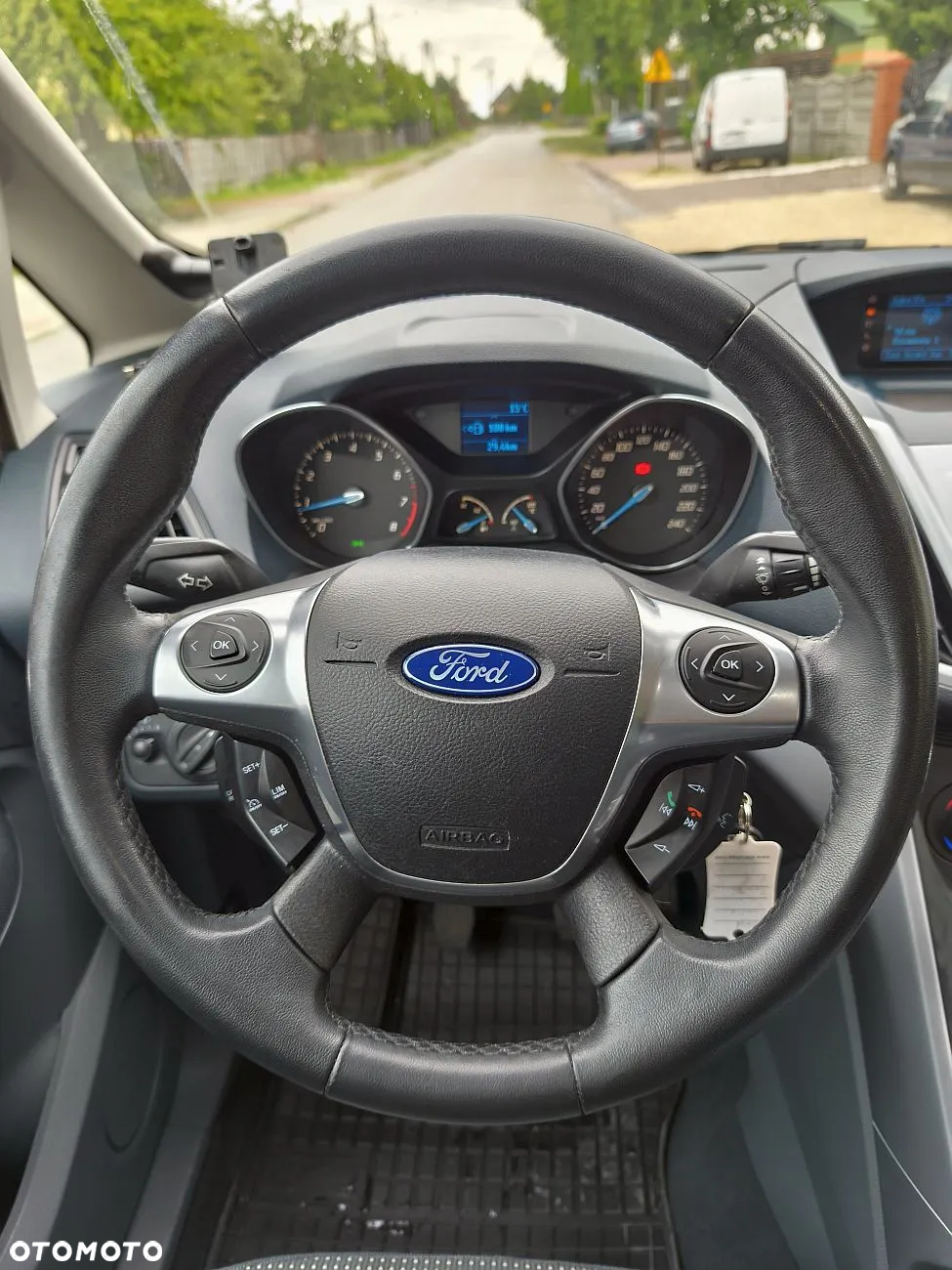 Ford C-MAX 1.6 Ti-VCT SYNC Edition - 27