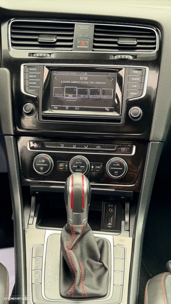 VW Golf 2.0 TSi GTi DSG - 14
