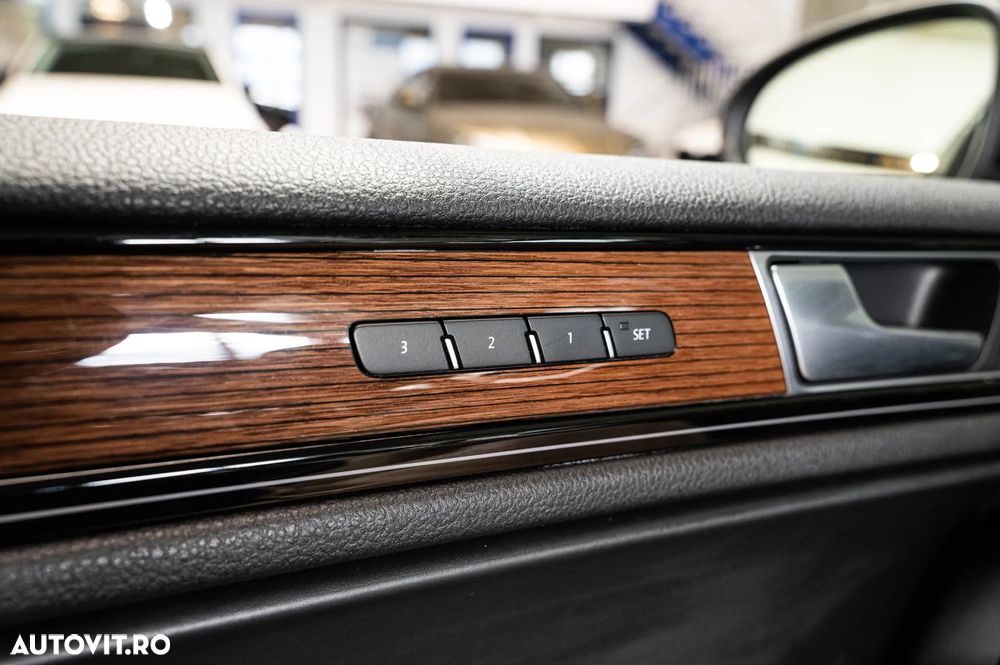 Volkswagen Touareg 3.0 V6 TDI SCR Blue Motion DPF Automatik Executive Edition - 27