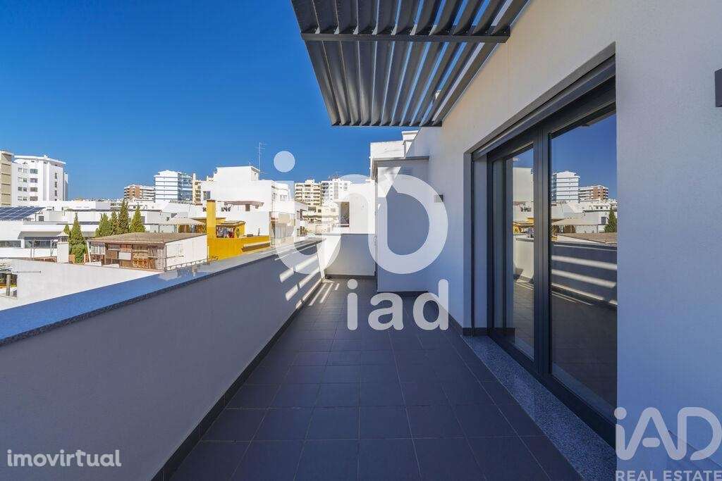 Duplex T3 em Faro - Grande imagem: 2/37