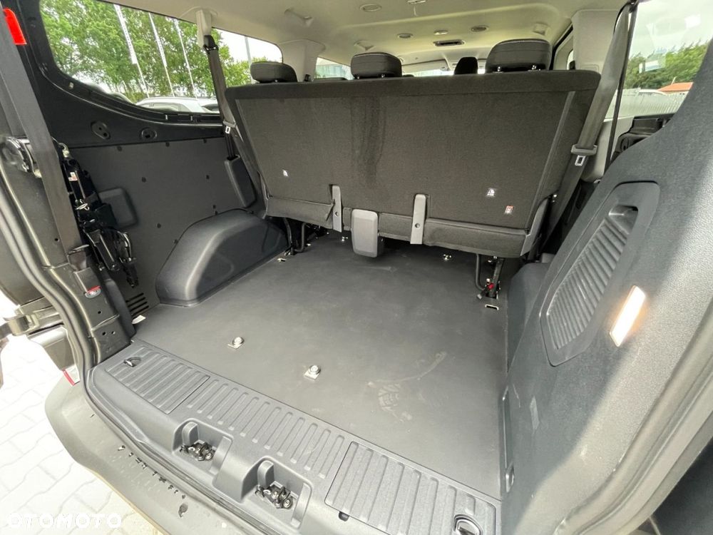 Ford Transit Custom - 13