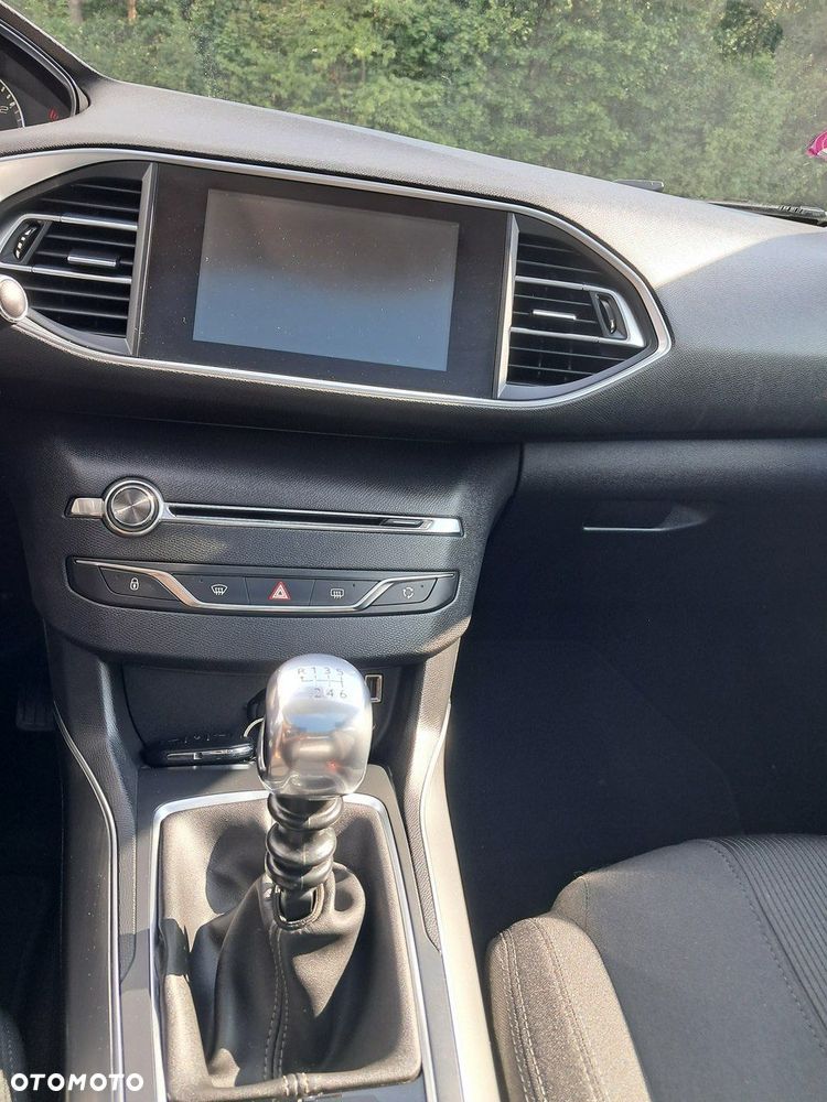 Peugeot 308 - 15
