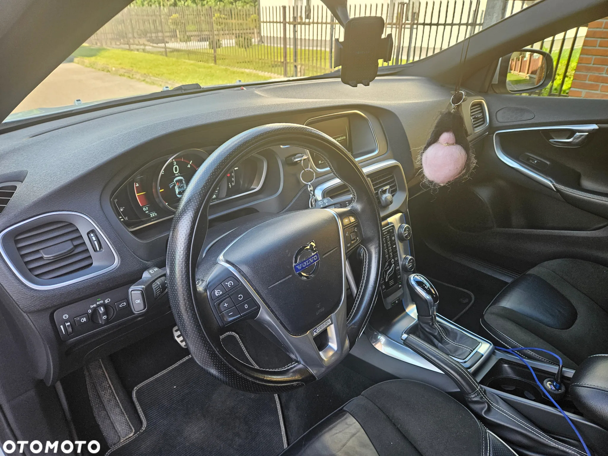 Volvo V40 D3 Geartronic RDesign - 19