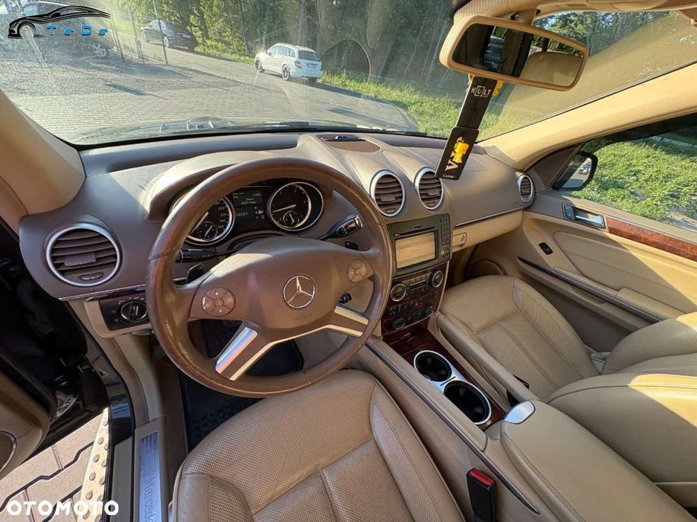 Mercedes-Benz GL - 20