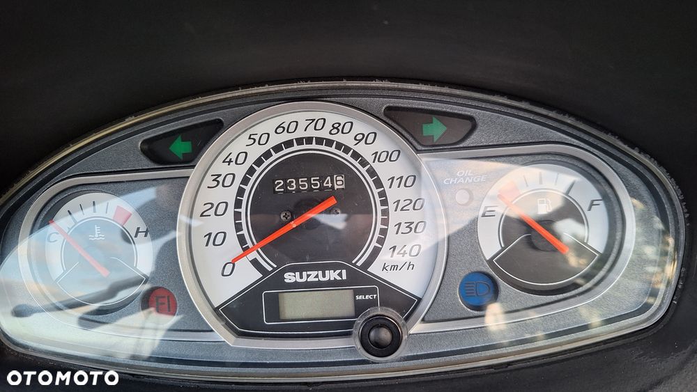 Suzuki Burgman - 31