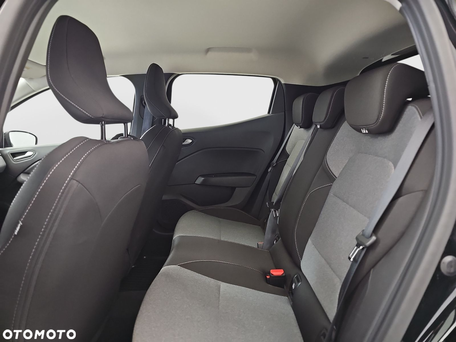Renault Clio 1.0 TCe Evolution - 16
