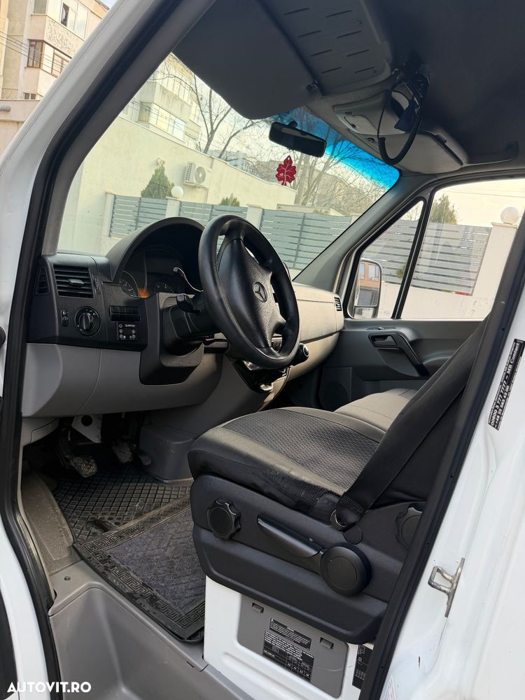 Mercedes-Benz Sprinter - 6