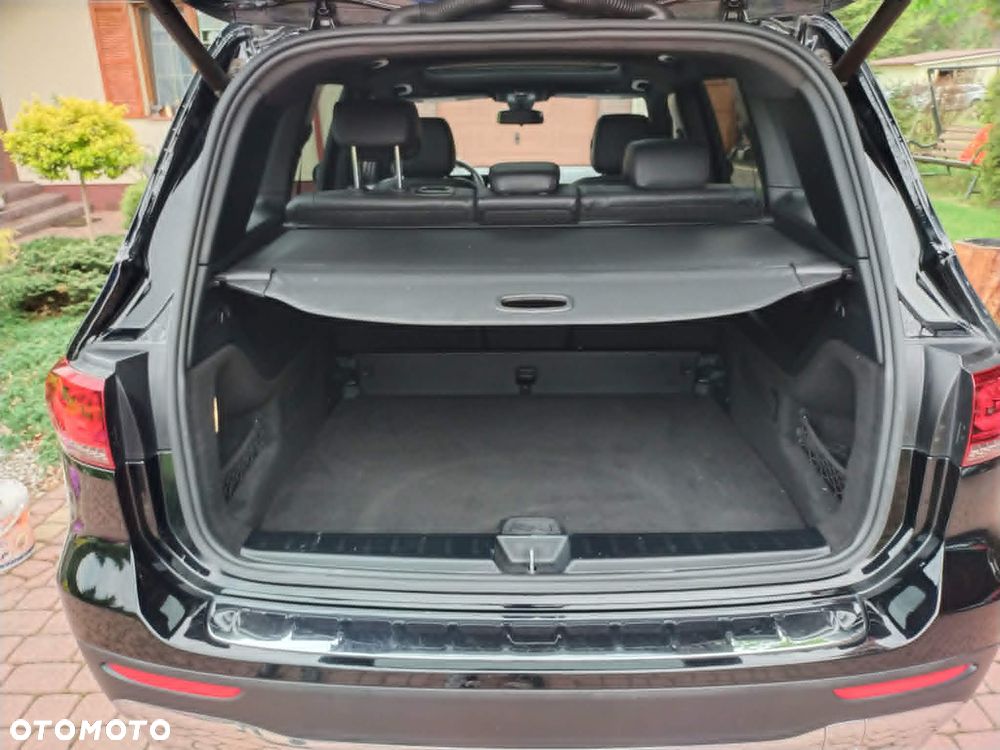 Mercedes-Benz GLB 250 4-Matic 8G-DCT - 17