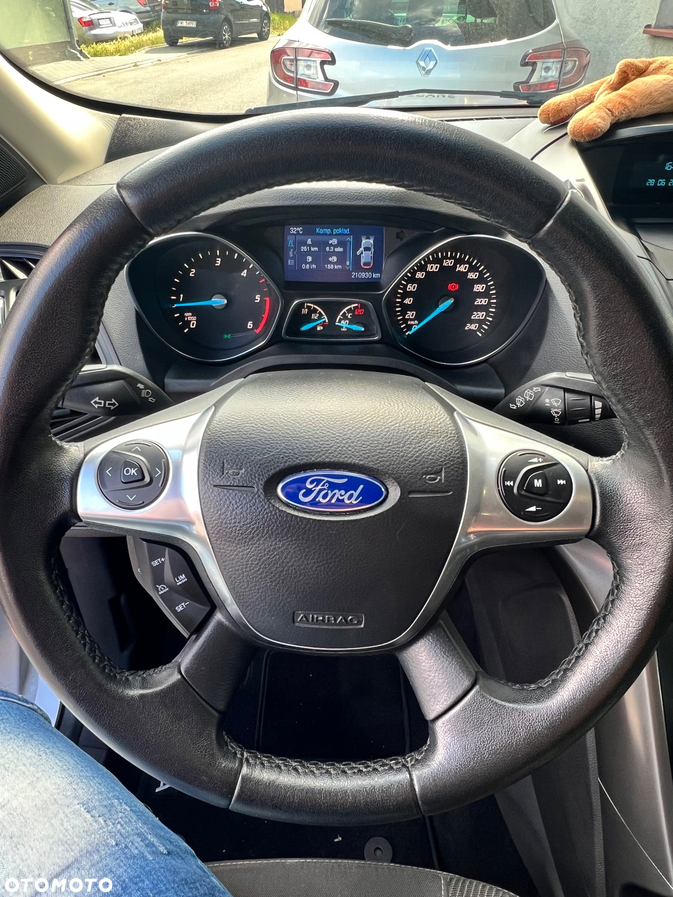 Ford Kuga - 7