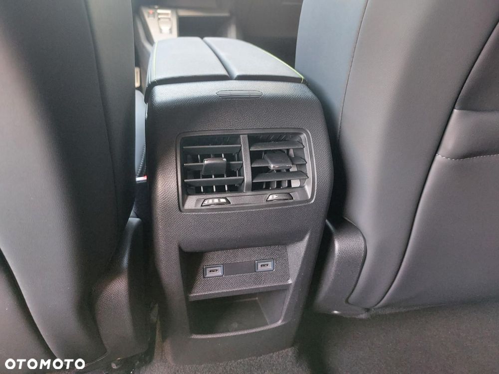 Peugeot 308 1.5 BlueHDi GT S&S EAT8 - 15