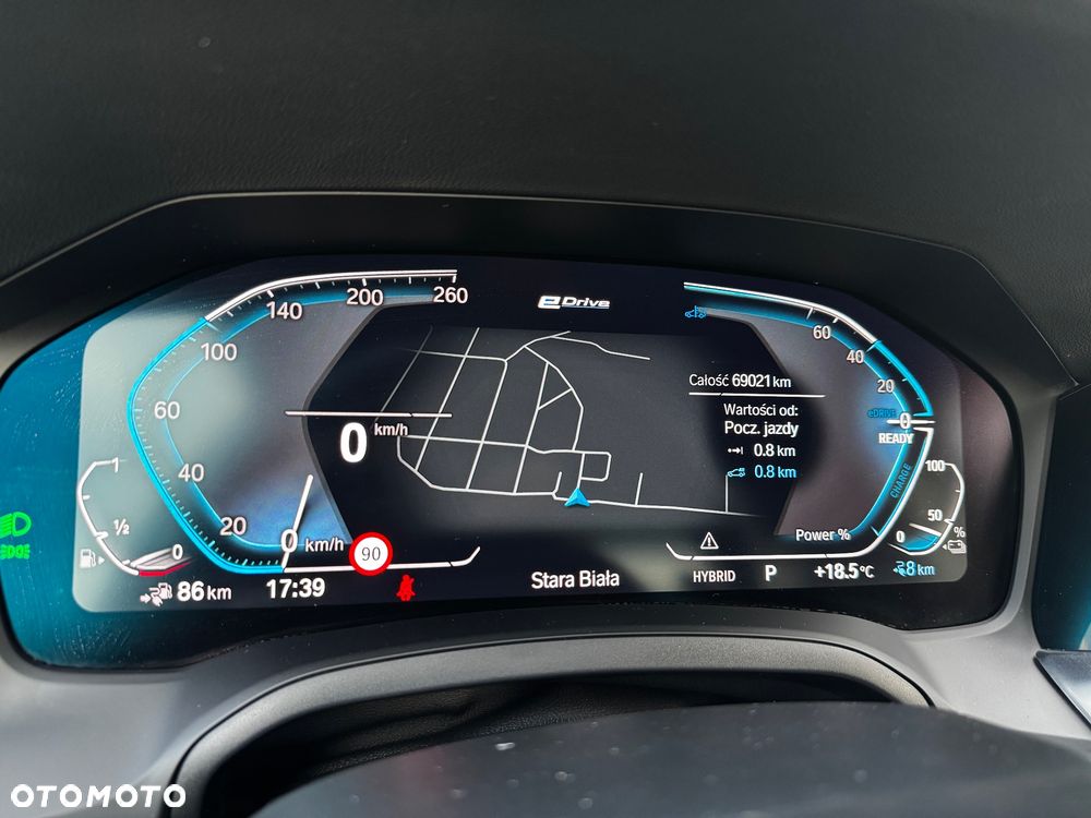 BMW Seria 3 330e xDrive M Sport sport - 22