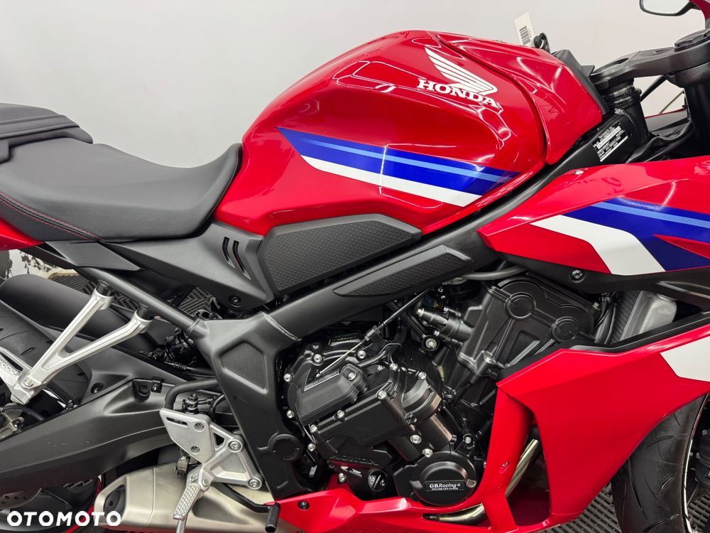 Honda CBR - 36